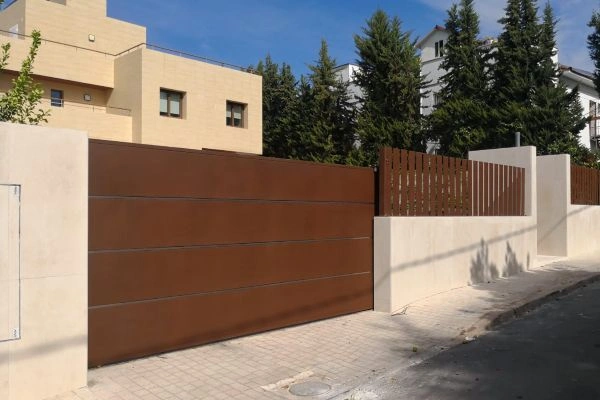 Lacado de metal en Pamplona